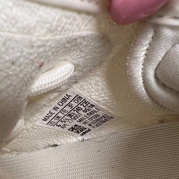 Adidas Yeezy Boost 350s 350 Sneakers - Picture 6 of 6